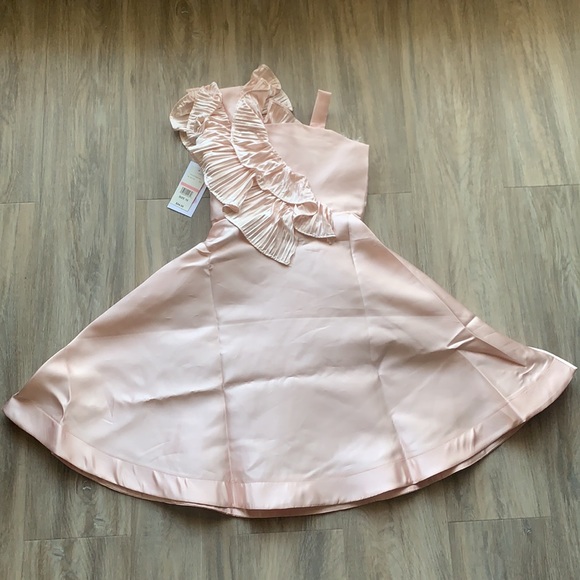 NWT! Bonnie Jean Sleeveless Fit and Flare Cascade Ruffle Dress - Picture 5 of 6